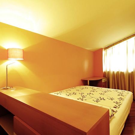 Apartments Rossana Пореч Екстер'єр фото